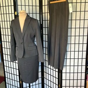 Ann Klein Stretch Jacket, Skirt, and Pants in Charcoal Size Small